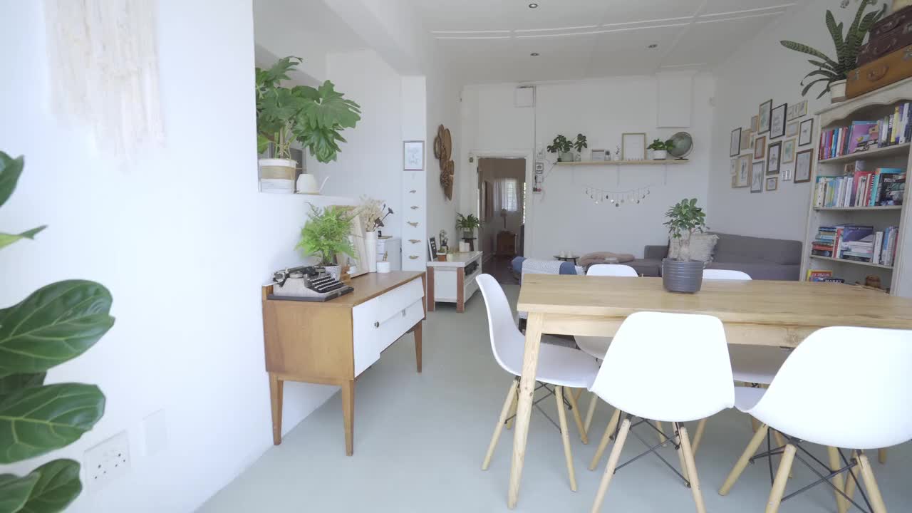 3770033-hd_1280_720_25fps